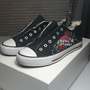 Twisted (9) love life black canvas sneakers